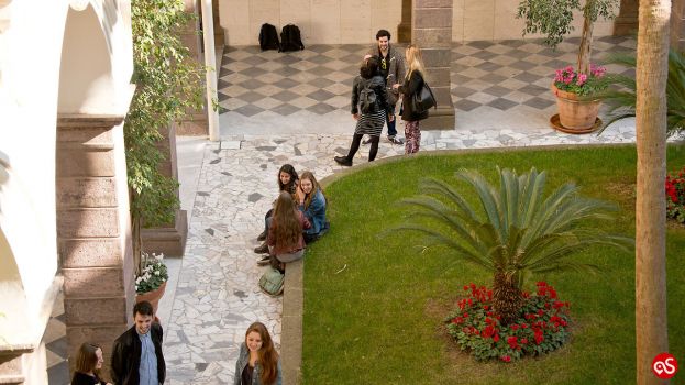 THE OLDEST UNIVERSITY OF SARDINIA OPEN TO THE YOUTH OF THE WORLD