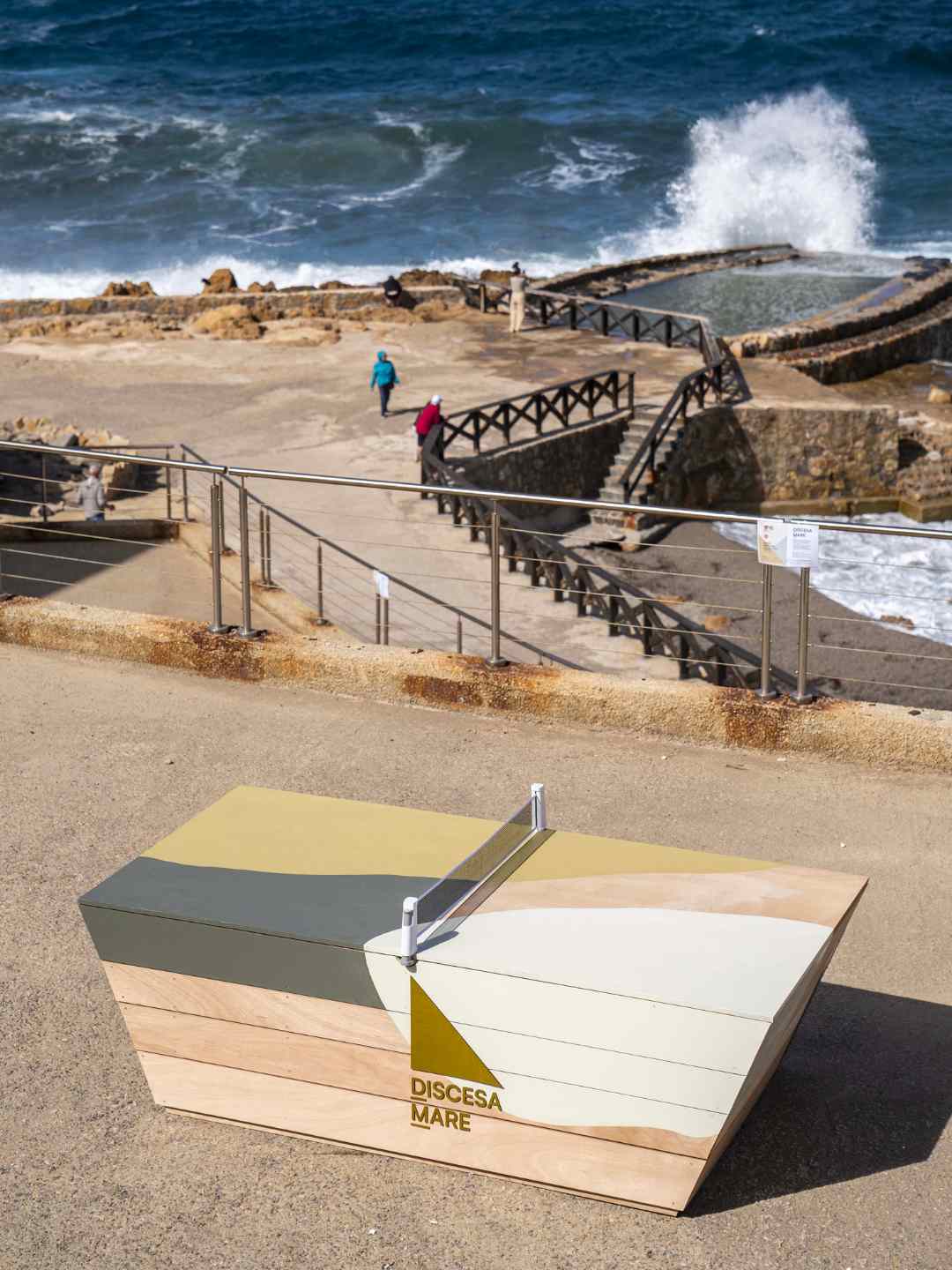 Tavolo da ping pong presso la Discesa a Mare all'Argentiera