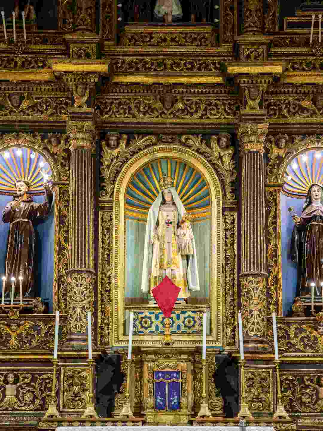 Altare nel Complesso delle Monache Cappuccine a Sassari