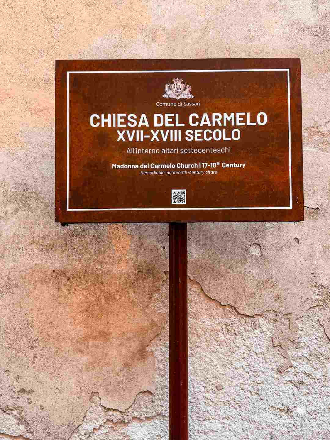 Cartello informativo della Chiesa del Carmelo a Sassari