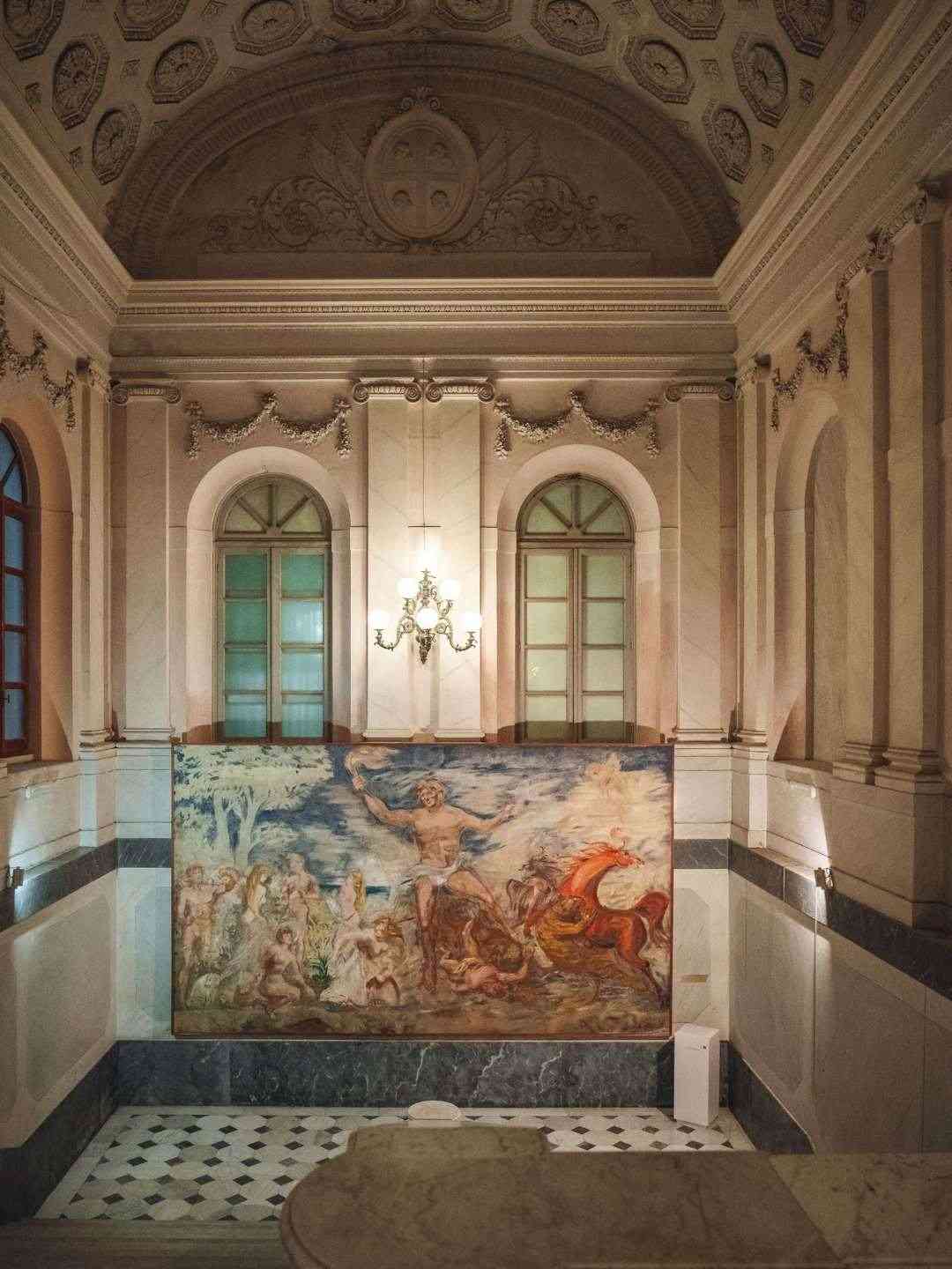 Affresco di Aligi Sassu nello scalone del Palazzo della Provincia a Sassari