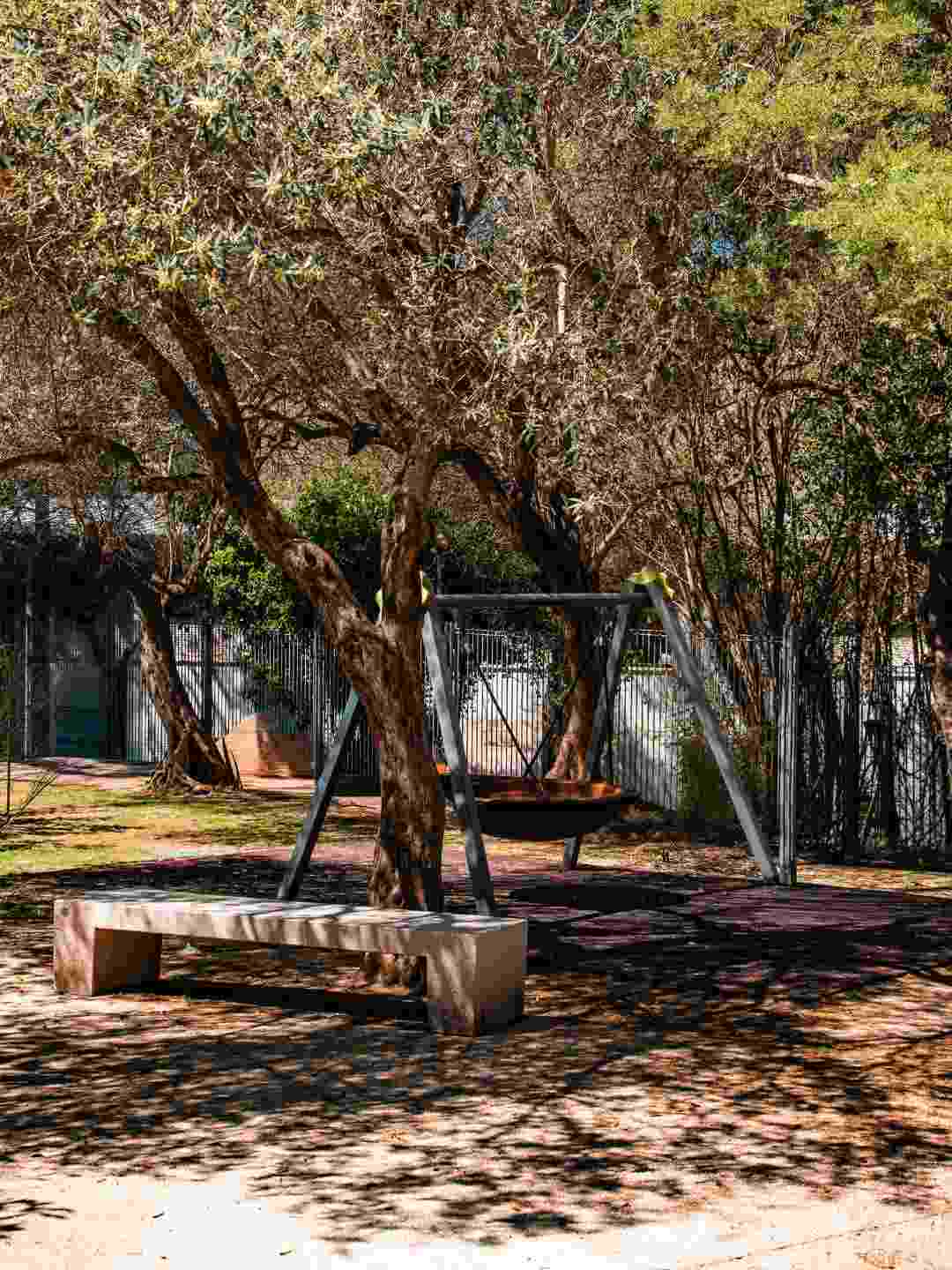 Gioco per bambini nei Giardini ex Colonia Campestre a Sassari